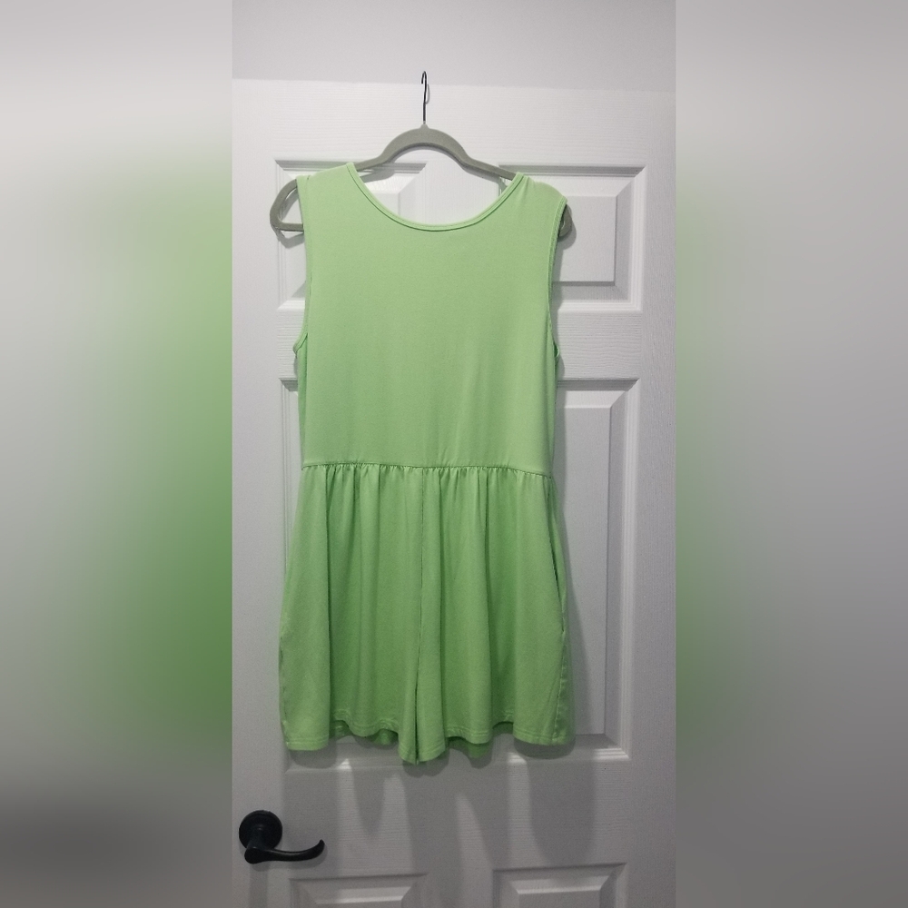 Smash + Tess Green Sleeveless Shorts Romper